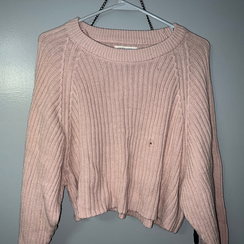 Light pink knit crop sweater